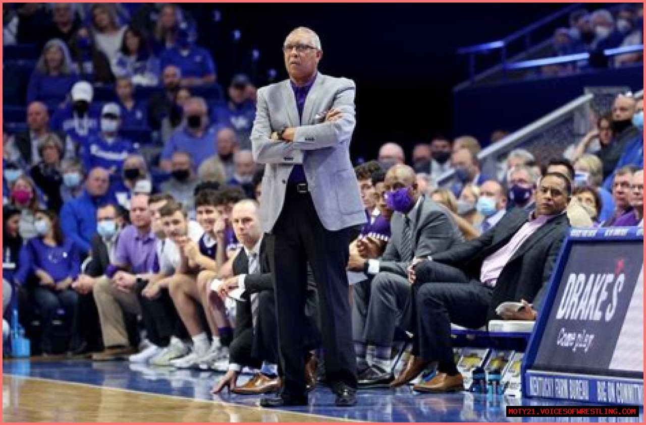 High Point coach Tubby Smith to step down for rest of season; son will take over as coach