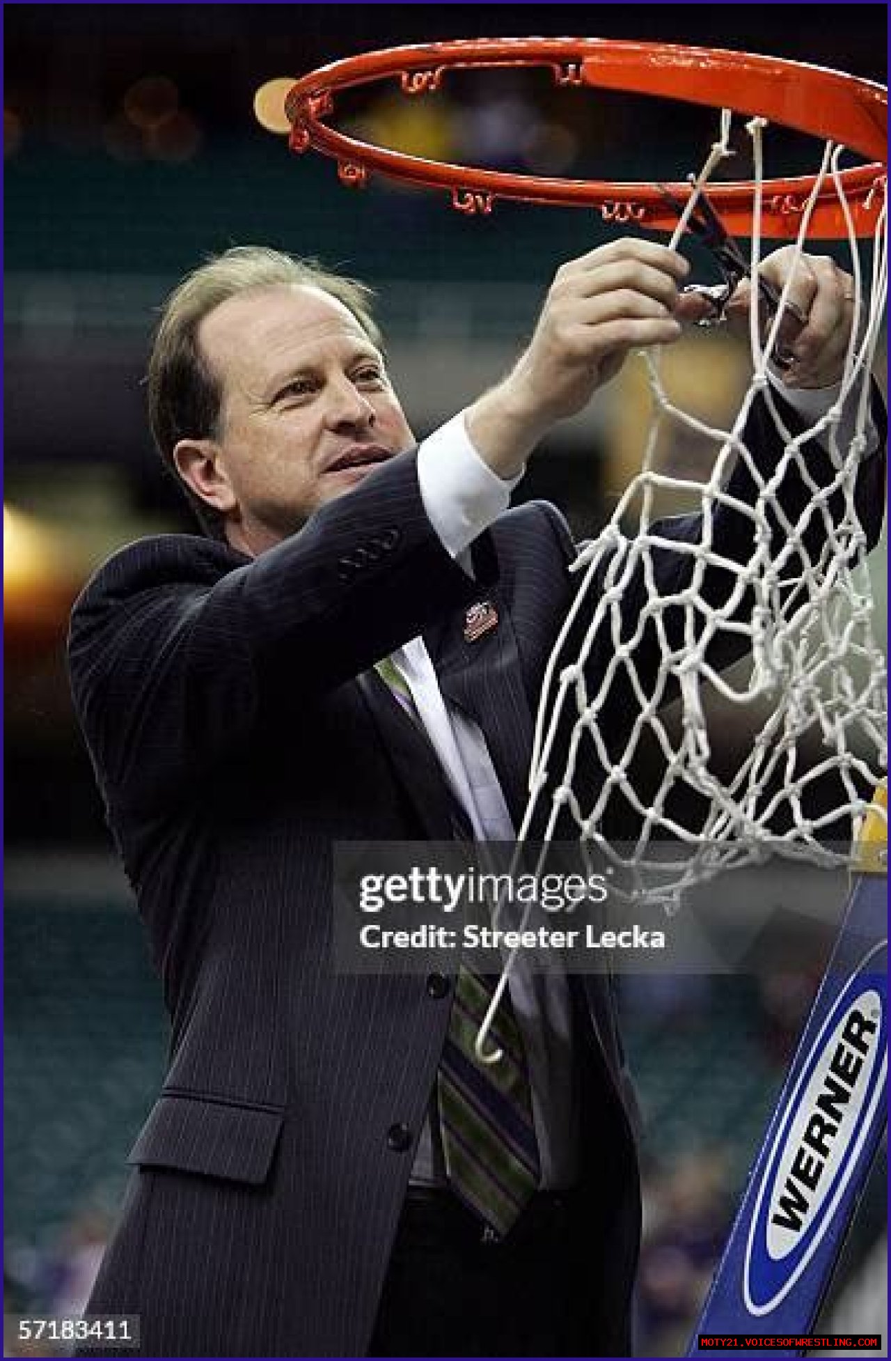 John Brady (Basketball Coach) - Age, Birthday, Bio, Facts, Family, Net Worth, Height & More