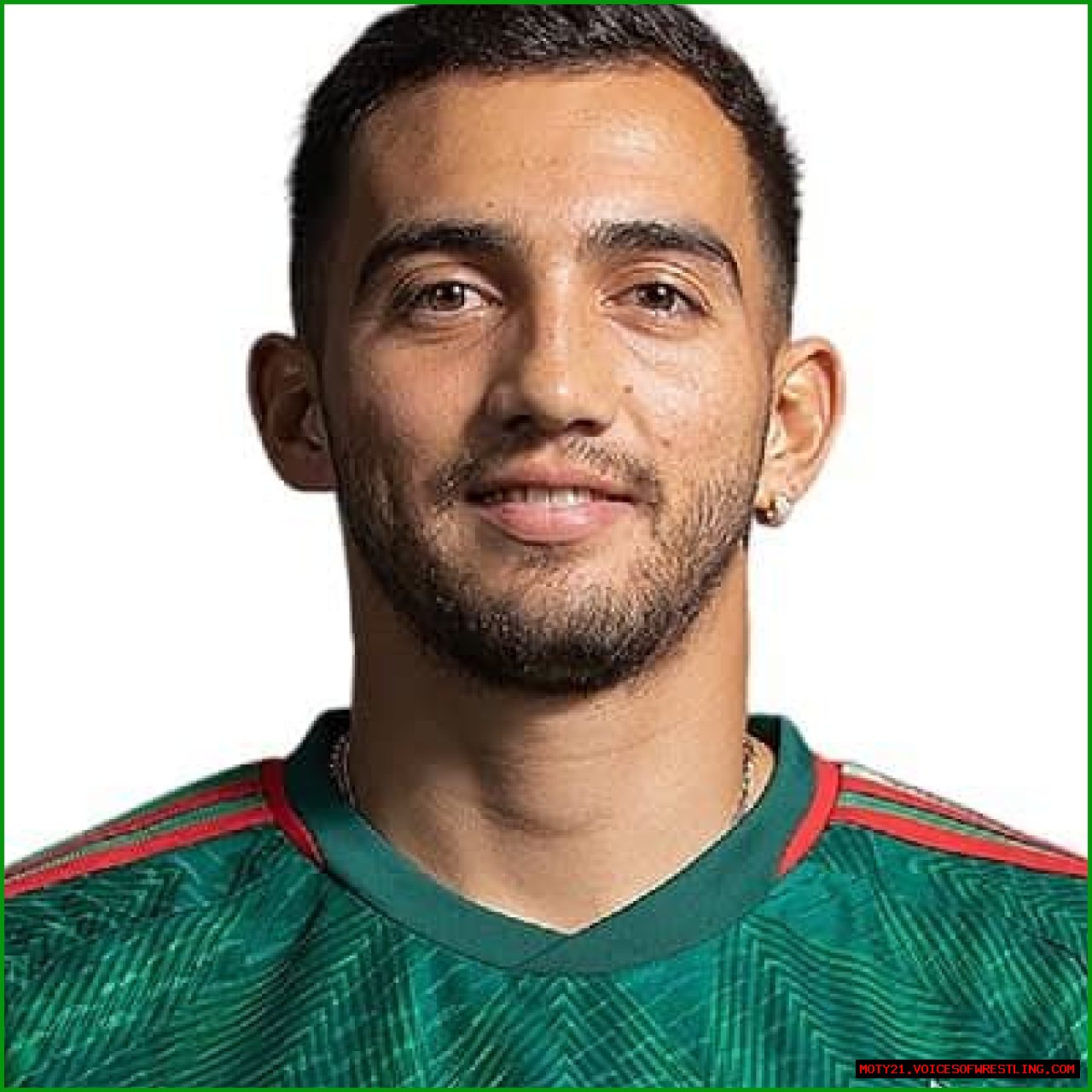 Luis Chávez - Age, Family, Bio