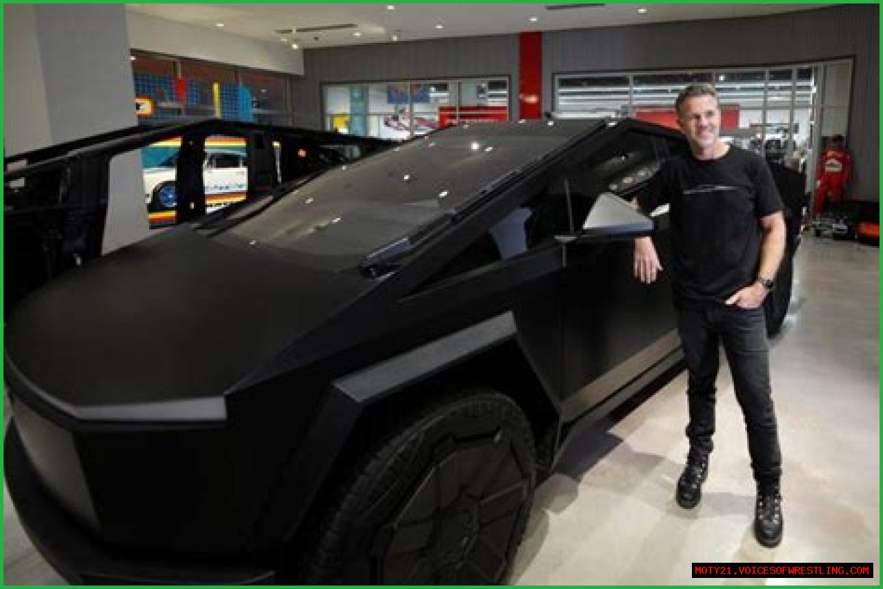 Some of the first Cybertruck owners are already customizing their vehicles with wraps and tints