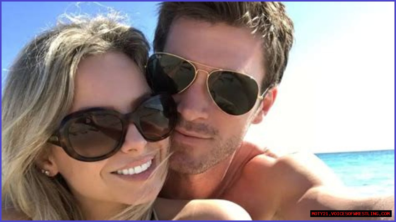 Who Is Christopher Russell Married To? Tailor James Or Cindy Busby? Wedding & Wife Photos